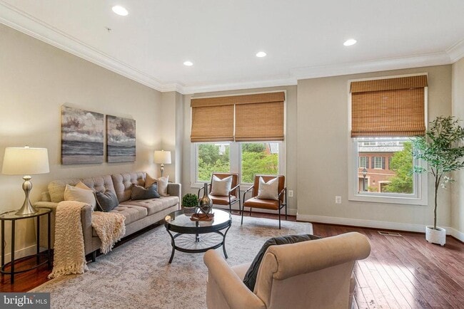 Foto del edificio - 4531 Westhall Dr