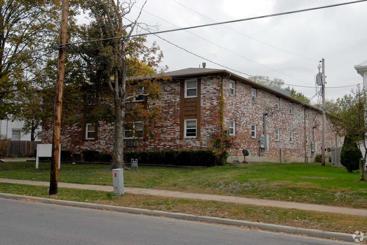 Primary Photo - East Park Apartments