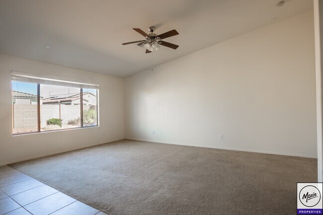 Foto del edificio - 25550 W Beth Dr