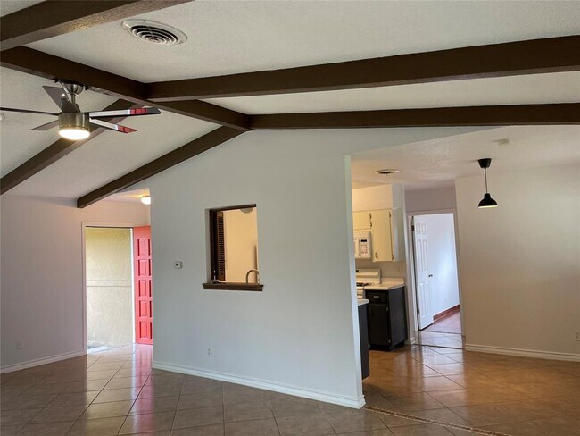 Foto del edificio - 5506 Gloucester Ln