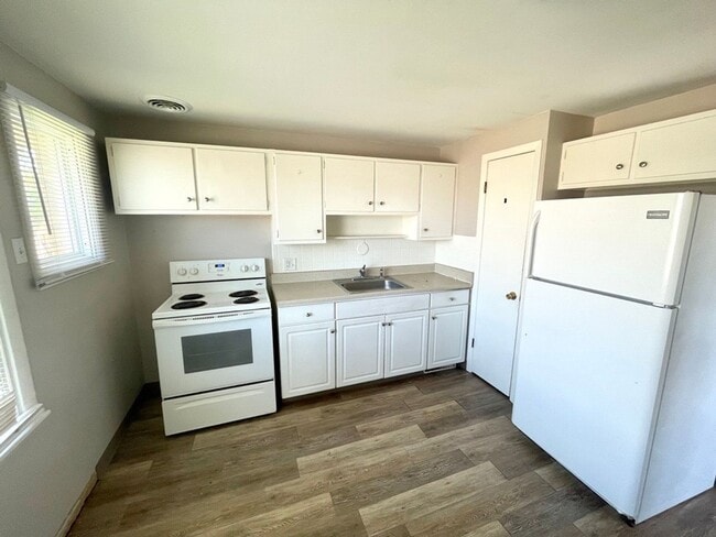 Interior Photo - U-Crest & Belvedere Manor Apartments