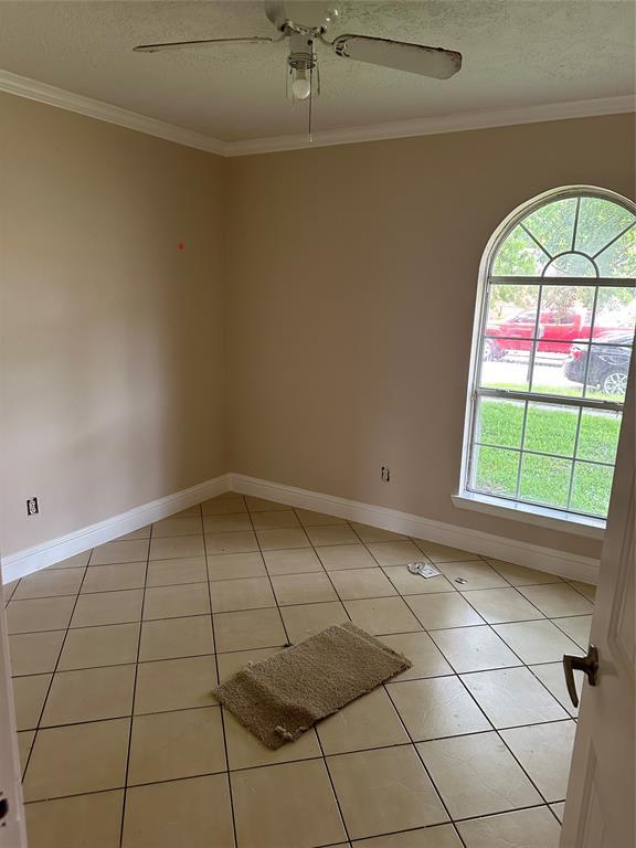 Foto del edificio - 2715 Spring Canyon Ct