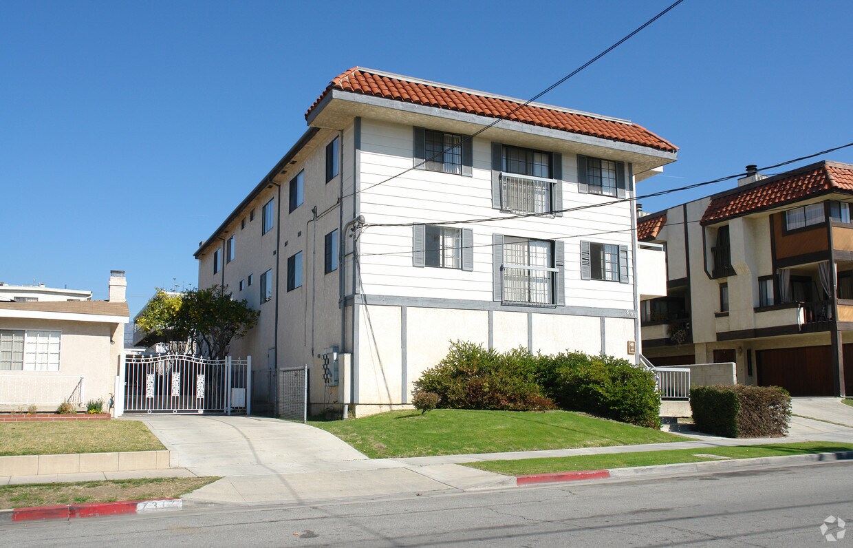 801 E Chestnut St, Glendale, CA 91205 Apartments in Glendale, CA
