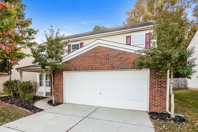 Building Photo - 3031 Buckleigh Dr