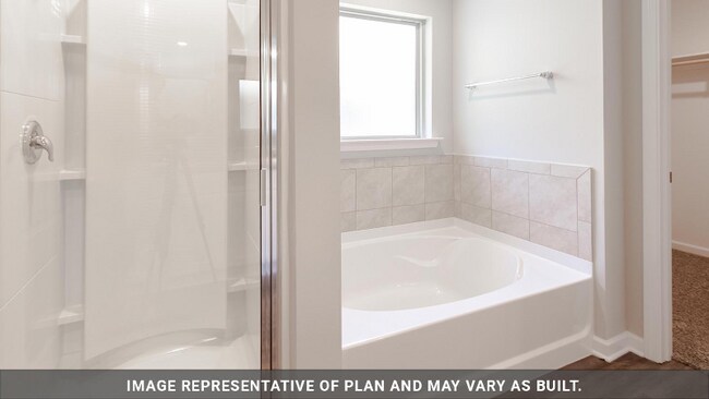 Building Photo - 13937 Malbec Ave