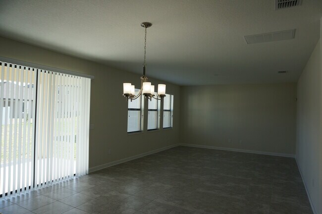 Building Photo - Beautiful 4-Bedroom + Office Home in Summerlake – Freshly Painted & Move-In Ready!
