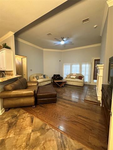 Foto del edificio - 3894 Johnson St