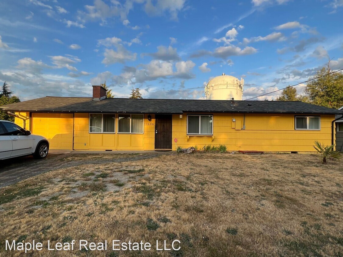 Primary Photo - 3 br, 1 bath House - 17606 42nd Ave S