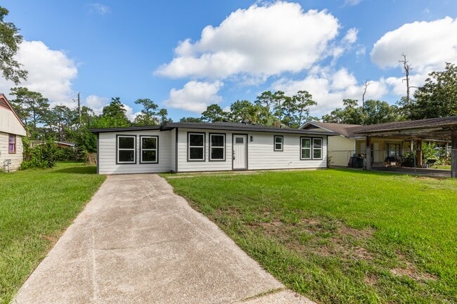 Building Photo - 5260 Landry Ln