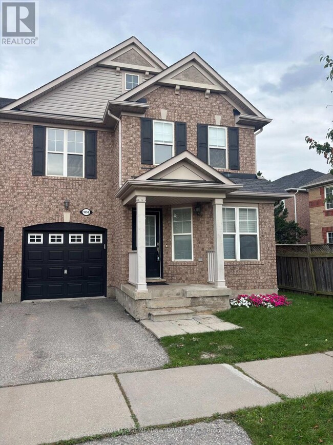 Building Photo - 1050 Wickson Way