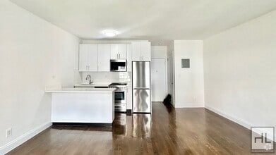 Building Photo - EAST 65 STREET