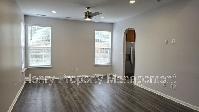 Building Photo - 5108 Mabe Dr