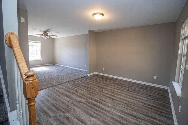 Foto del edificio - 101 Saskatoon Dr