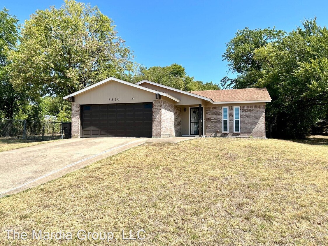 Primary Photo - 3 br, 2 bath House - 5316 Helmick Ave