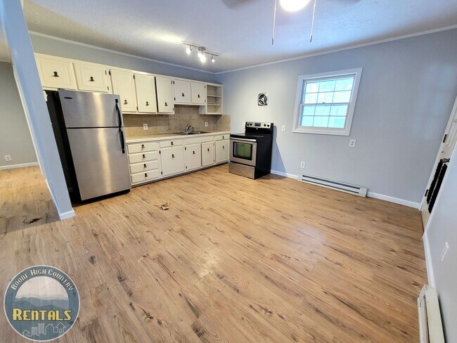 Foto del edificio - 2 Bedroom Home in Boone