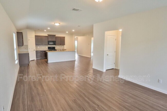 Building Photo - 2462 McCrae