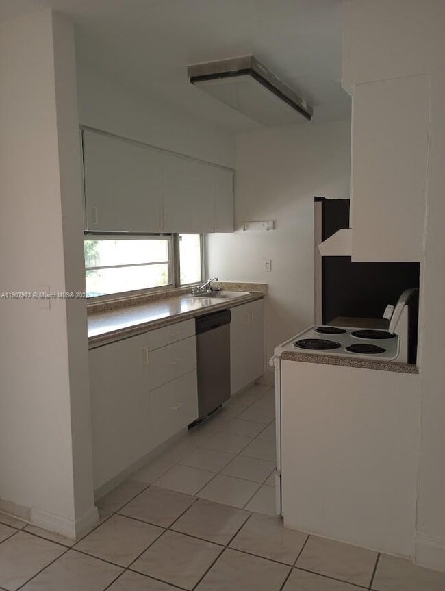 Foto del edificio - 10005 SW 214th St