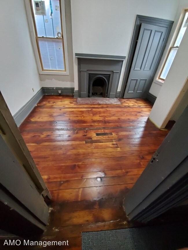 Foto del edificio - 907 Western Ave