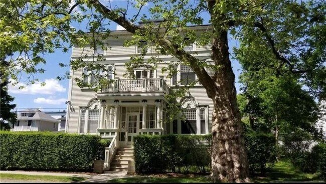 Foto del edificio - 20 Berkeley Ave