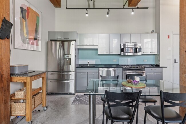 Foto del edificio - 944 Dorchester Ave