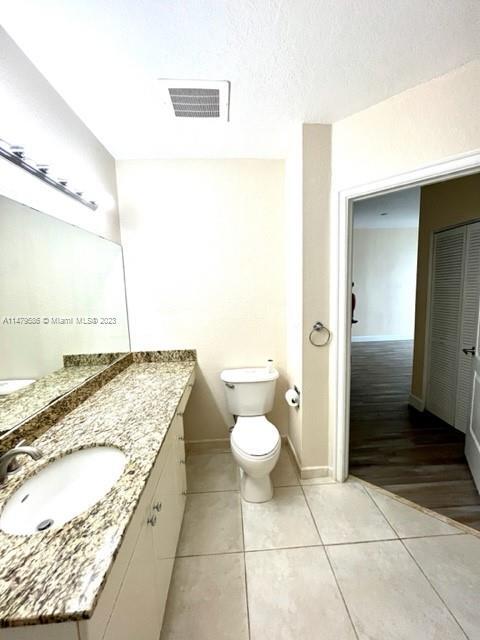 Building Photo - 1830 Radius Dr