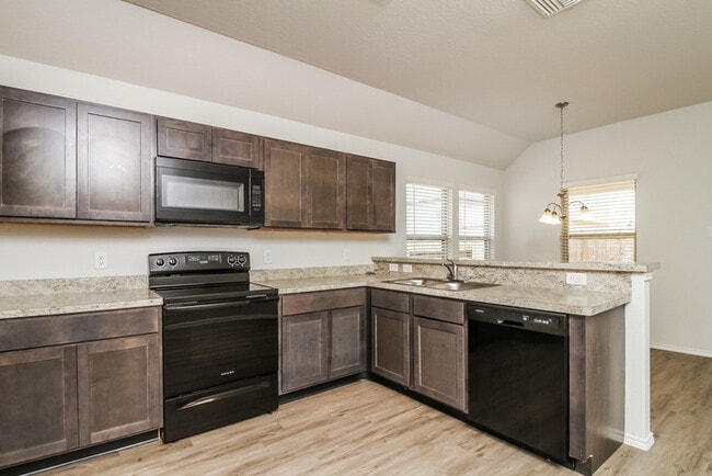 Building Photo - 10322 Clearwater Wy