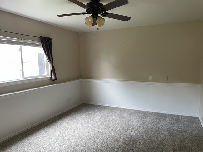 Foto del edificio - 131 50th Ave