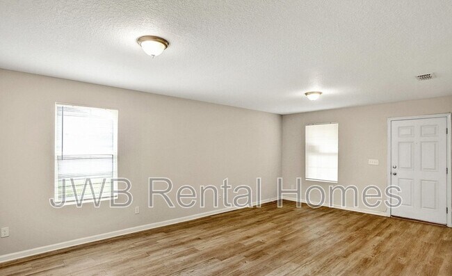 Foto del edificio - 8956 3rd Ave