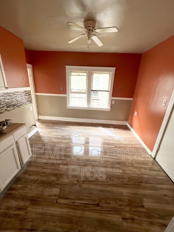 Foto del edificio - 3319 N 28th St