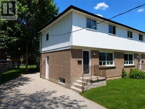 Building Photo - 57 Oakwood Ave