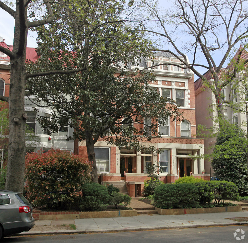 Building Photo - 2019-2021 Kalorama Rd NW