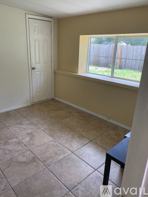 Building Photo - 2715 Ingot Pl