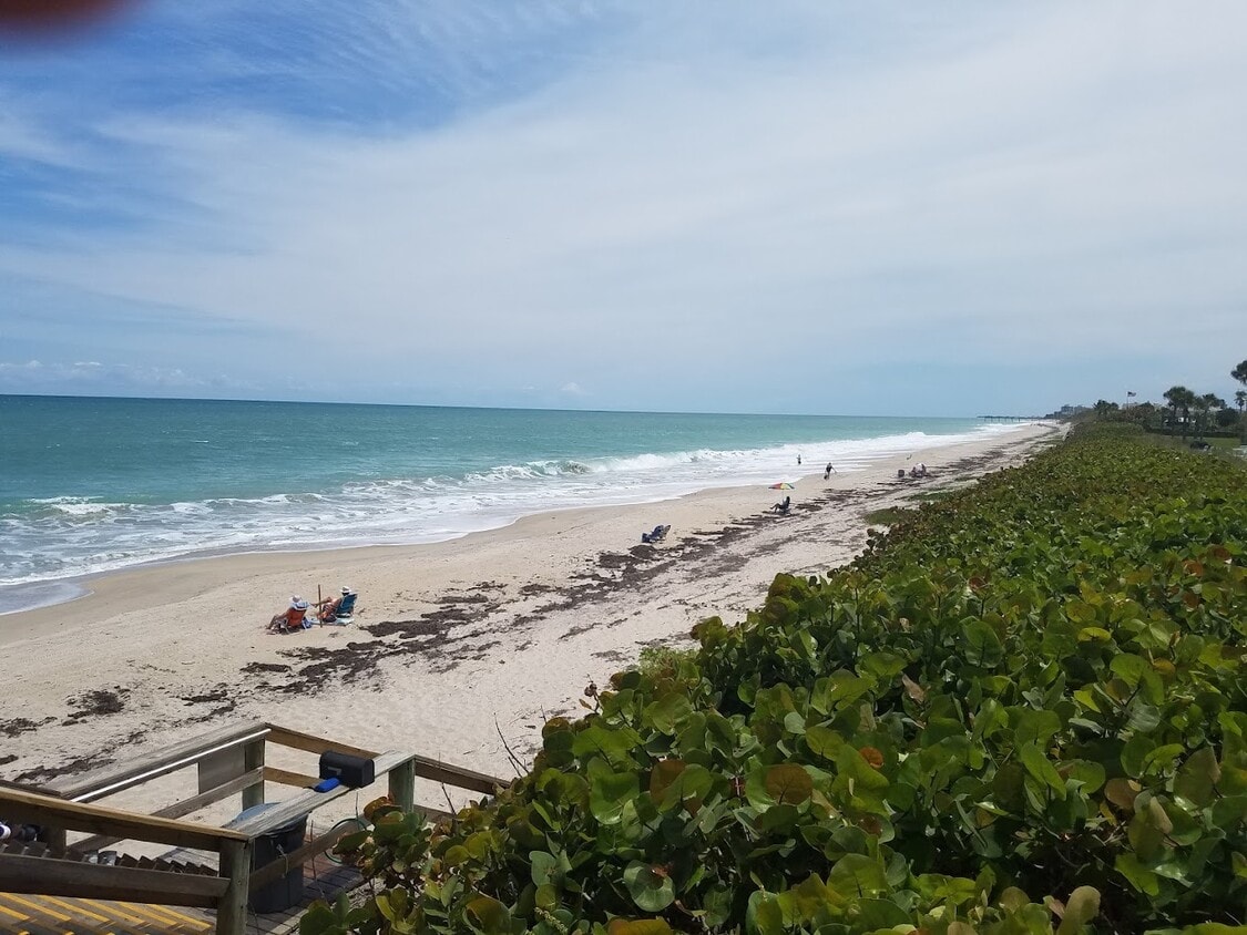 5400 Highway A1A Unit D16, Indian River Shores, FL 32963 Condo for
