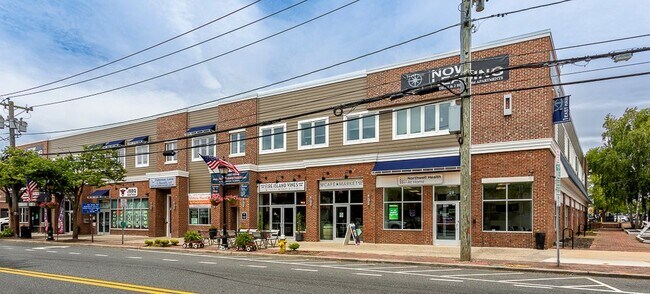 Foto del edificio - 1 EMain St- Downtown Bay Shore