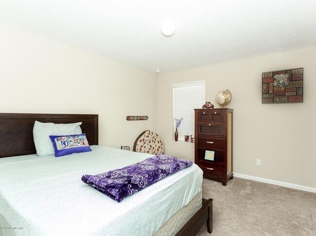 Building Photo - 126 Mission Cove Cir