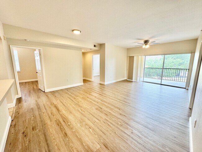 Foto del edificio - ** FAIRWAY PRESERVE ** 3 BED / 2 BATH COND...