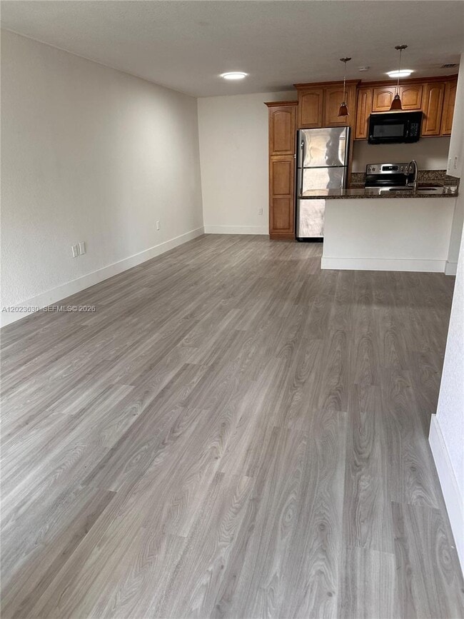 Building Photo - 15619 SW 73rd Cir Terrace