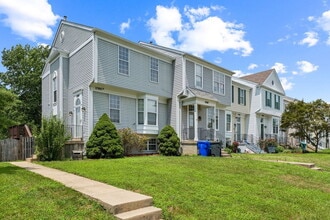 Building Photo - 11300 Golden Eagle Pl