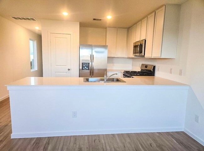 Building Photo - 18695 San Salvo Dr