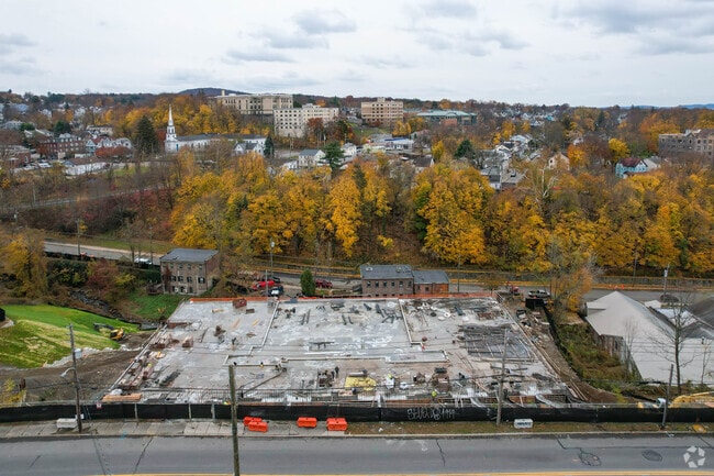 Aerial - 645 Main St