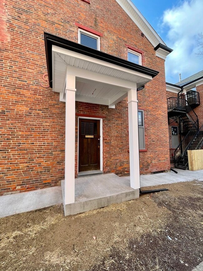 Photo - Beaver Street Sewickley-Residential - (Full Service) Apartment