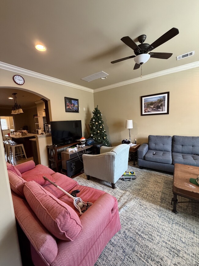 Foto del edificio - 2495 Old Taylor Rd