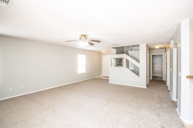 Building Photo - Welcome to this beautiful 4 bedroom, 3 bat...