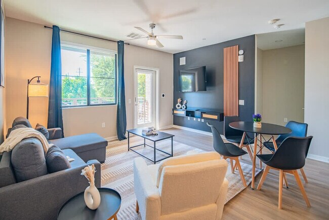 Foto del edificio - 777 E Stella Ln