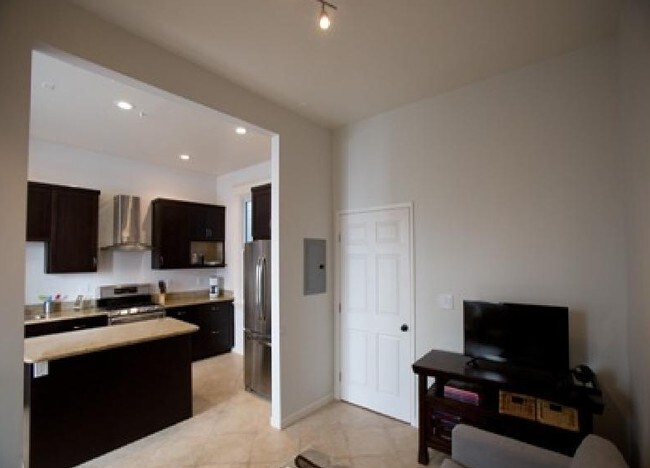 Foto del edificio - 9 Kramer Pl