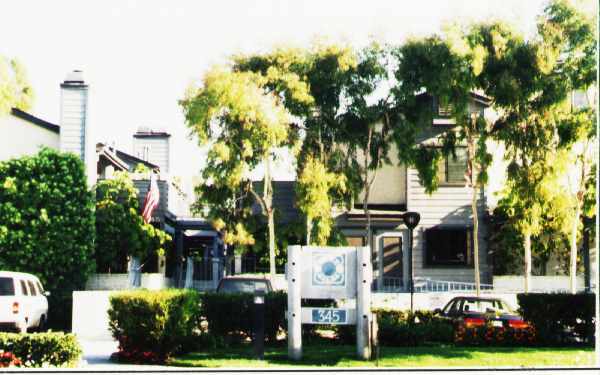 Building Photo - Coral Pointe