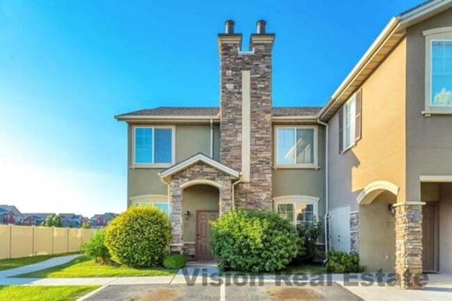 Building Photo - 71 N 1620 W