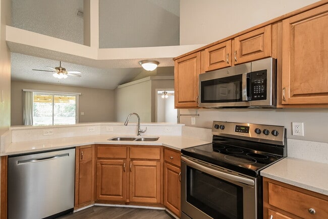 Building Photo - 3664 Arava Dr