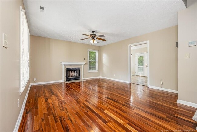 Building Photo - 1583 Winnabow Dr
