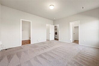 Building Photo - 1195 S Ivory Bill Ln